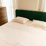 Signature Apartment 12